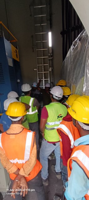 Site safety training with the IWES crew